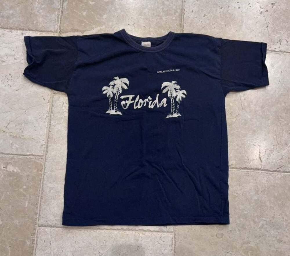 Vintage American Sportswear Florida Apalachicola Bay Graphic T-Shirt Size Large